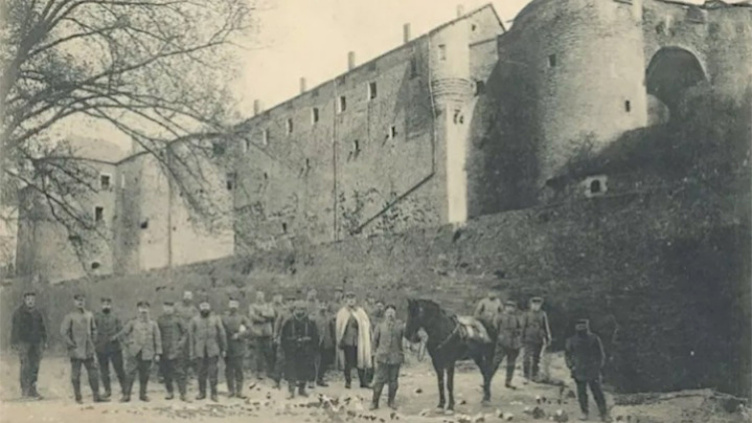 Zitadelle in Sedan 1915